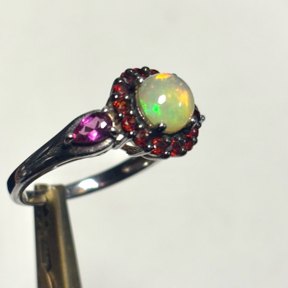 Sterling Silver .95 Opal Opalescent Garnet ring 9 vintage style - Picture 12 of 12